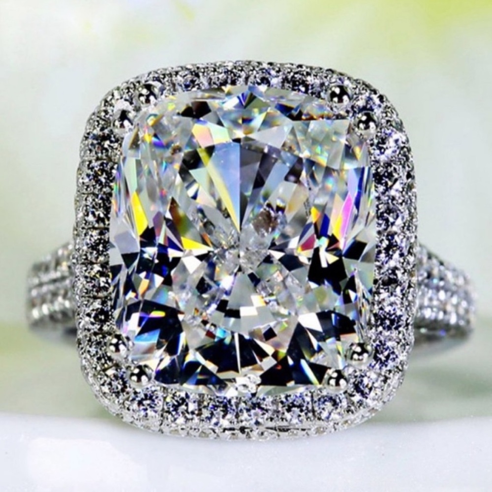 Sparkling Cushion Halo Ring in Silver - Clear Crystal Center